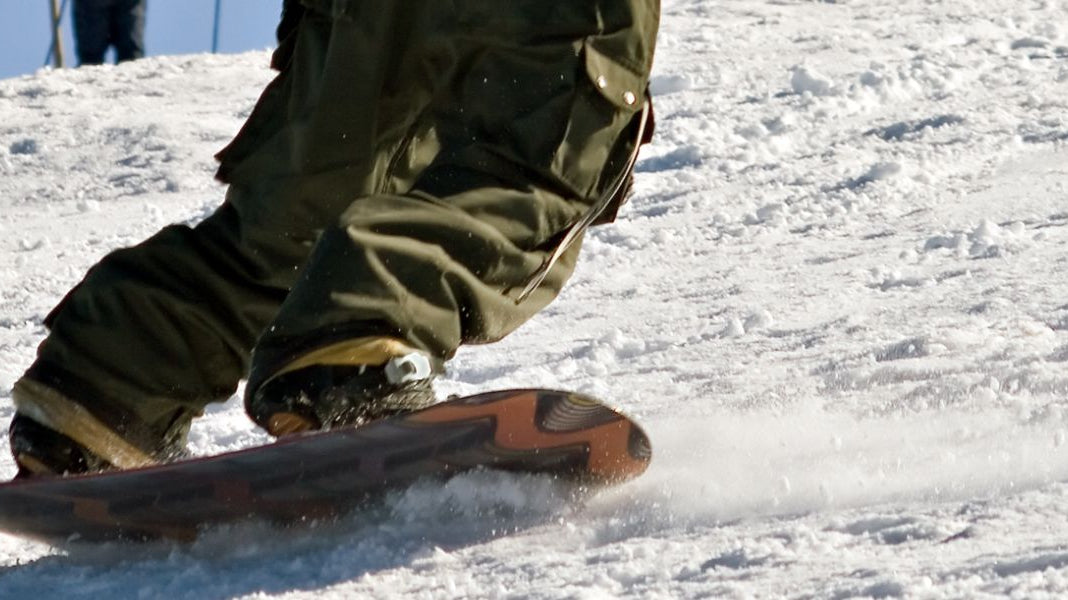 Top 5 Best Beginner Snowboards in 2026 - Switch Skate & Snow