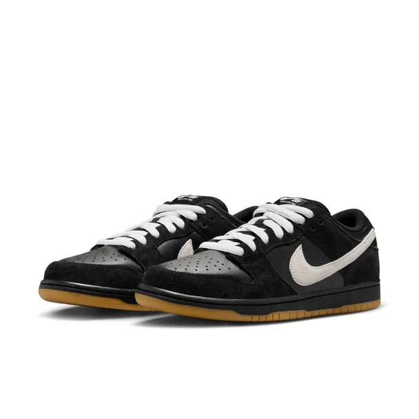 Nike SB Dunk Low Pro - Black/White - Black - Switch Skate & Snow
