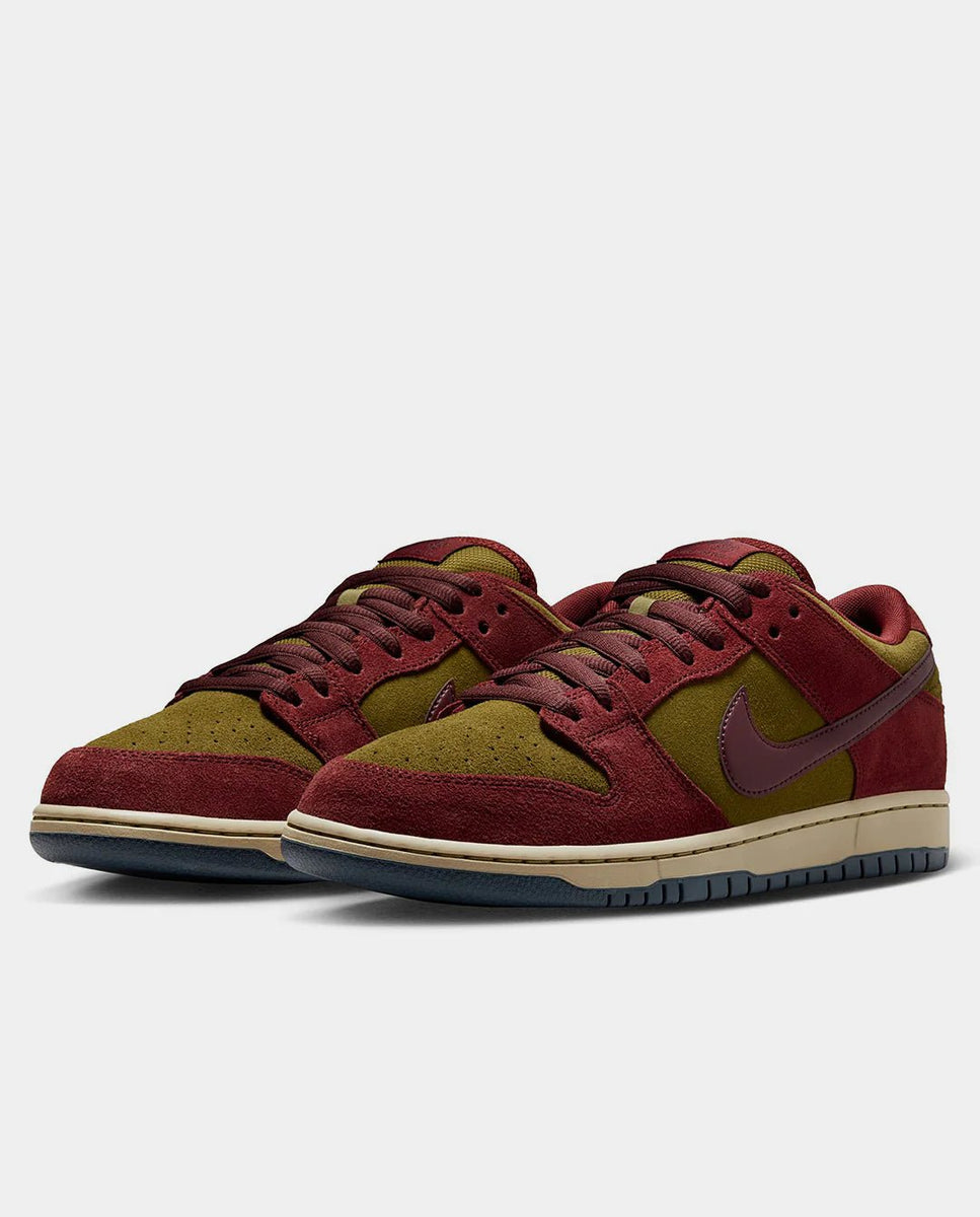 Nike SB Dunk Low Pro - Dark Team Red/Burgundy Crush – Switch Skate