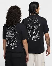 Nike SB Max90 Skate T-Shirt - Black - Switch Skate & Snow