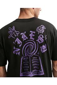 Nike SB Spotlist Book T-Shirt - Black - Switch Skate & Snow