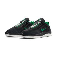 Nike SB Vertabrae Shoe - Black/Malachite - Black - Switch Skate & Snow