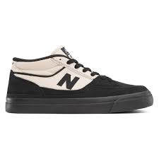 New Balance Numeric Villani 417 Shoes - Black/Beige