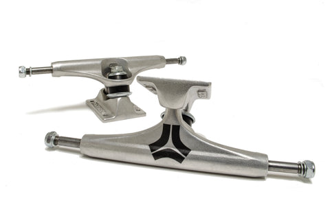 Destructo D1 Mid Raw Trucks - 5.5 (For 8.25)