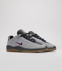 Nike SB Vertabrae Shoe - LT Smoke Grey/Dark Team Red