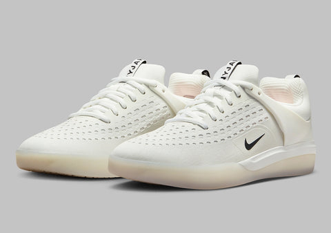 Nike SB Zoom Nyjah Free 3 Shoes - White/Black-White