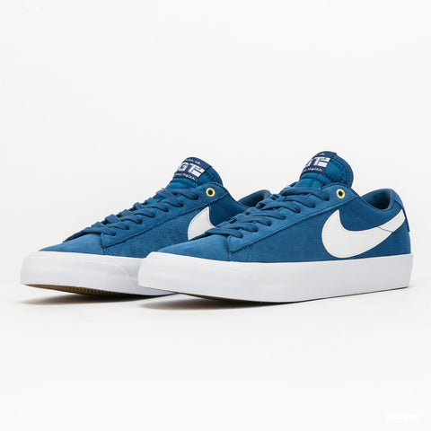 Nike SB Zoom Blazer Low Pro GT Shoes - Court Blue/White